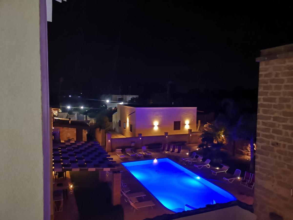 ナルド Casale Salento Bed & Breakfast エクステリア 写真